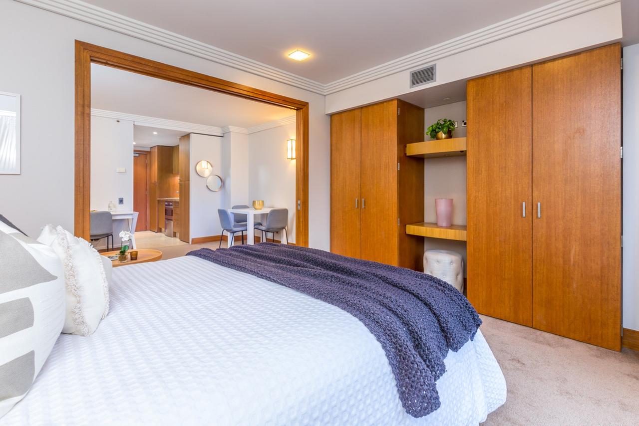 Stylish Central City Apartment With Pool And Gym Оукланд Екстериор снимка