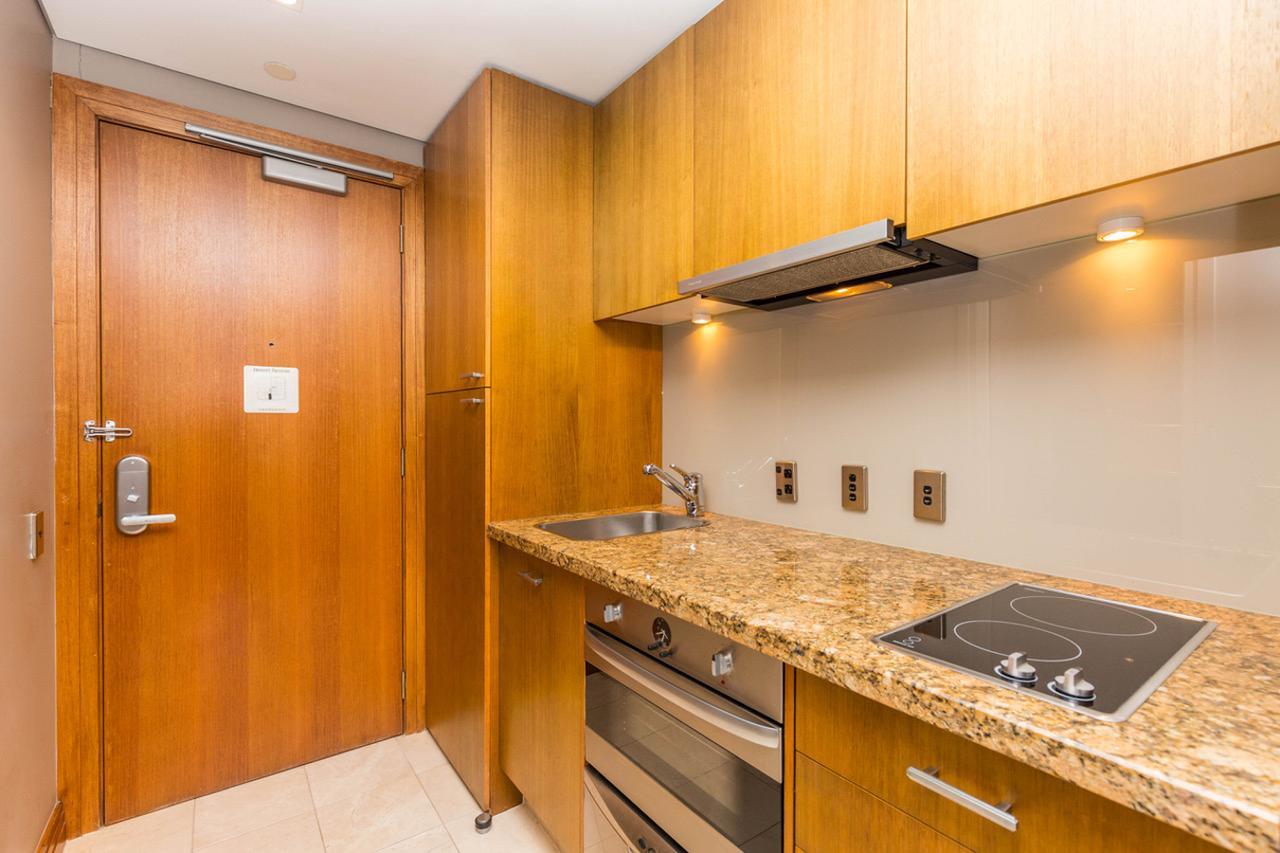 Stylish Central City Apartment With Pool And Gym Оукланд Екстериор снимка